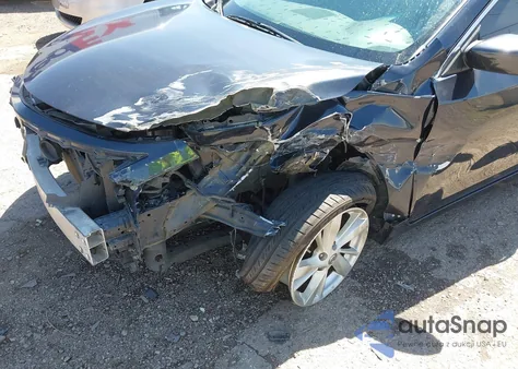 2013 Nissan Altima 2.5 Sv z USA, uszkodzony, nr VIN 1N4AL3AP4DN477411